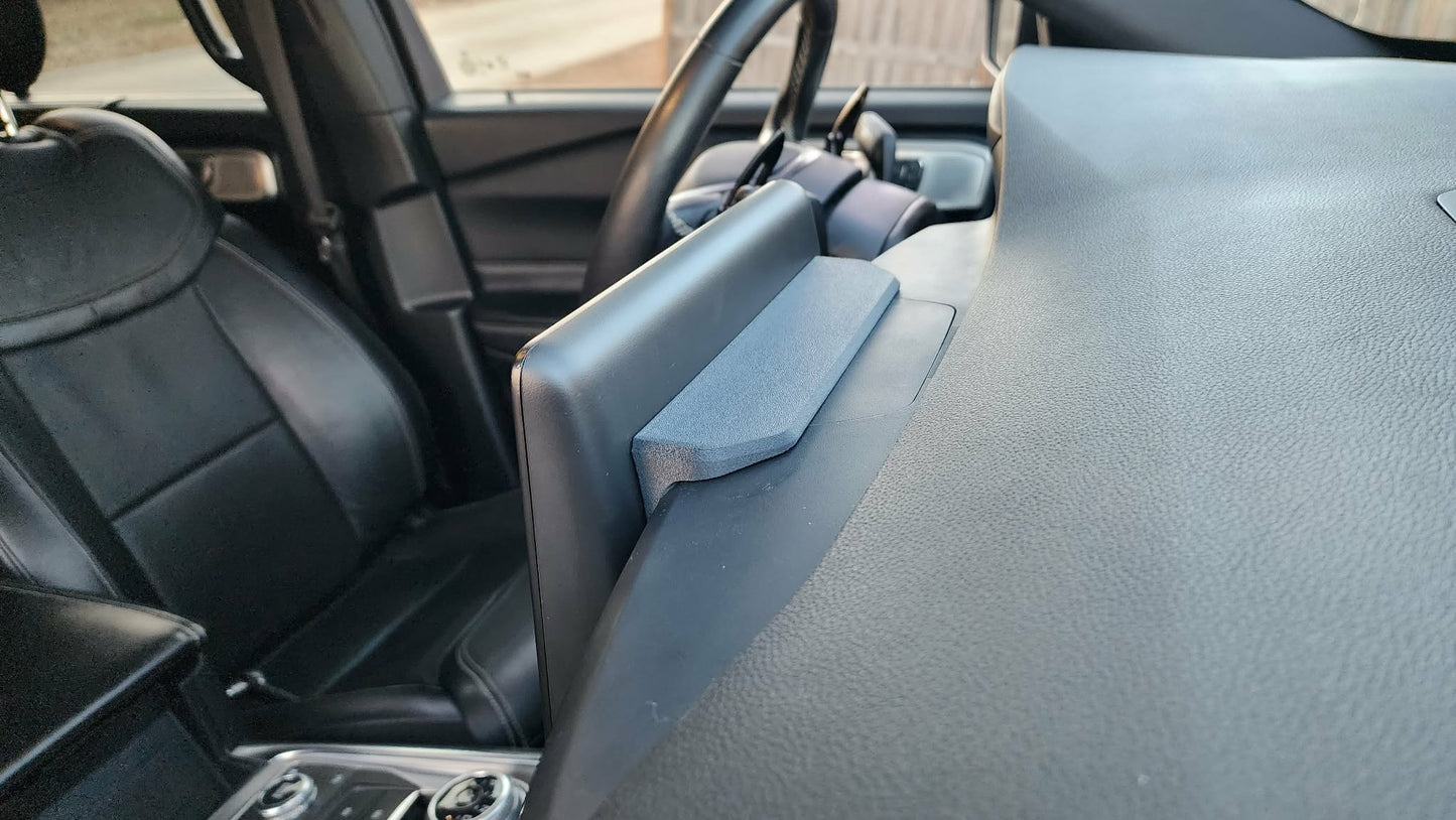 2020-2024 Explorer to Lincoln Aviator 10" Landscape Display Adapter Bracket Set
